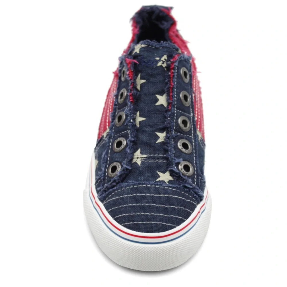 Blowfish Patriotic Navy Star Sneakers 7.5 Tennis Shoes Casual Playful Everyday